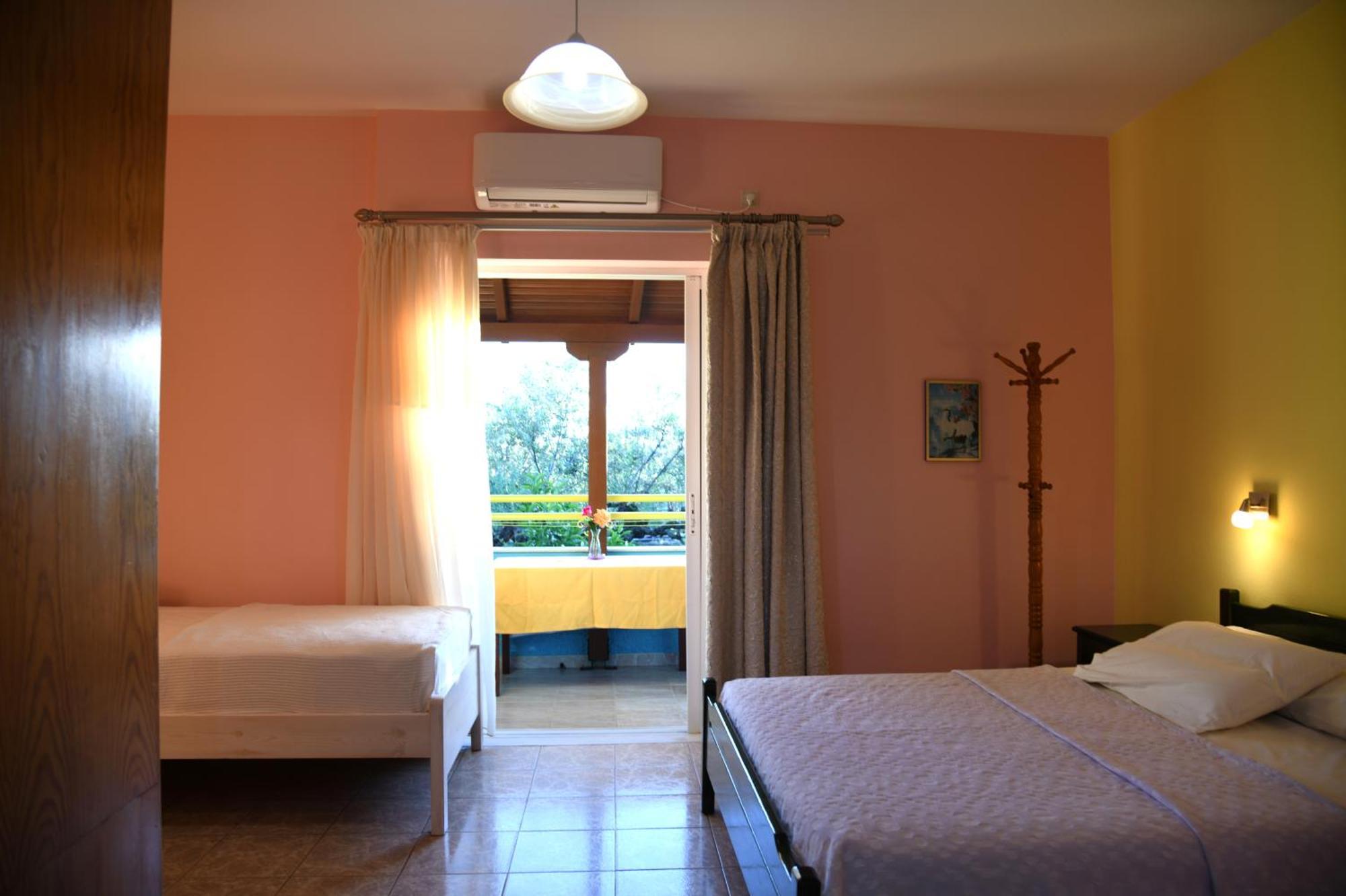 Elena Apartments Stoypa Stoupa Luaran gambar