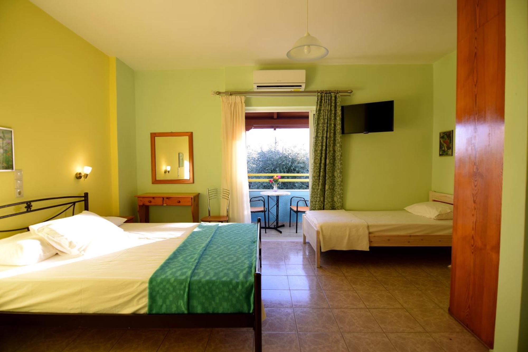 Elena Apartments Stoypa Stoupa Luaran gambar