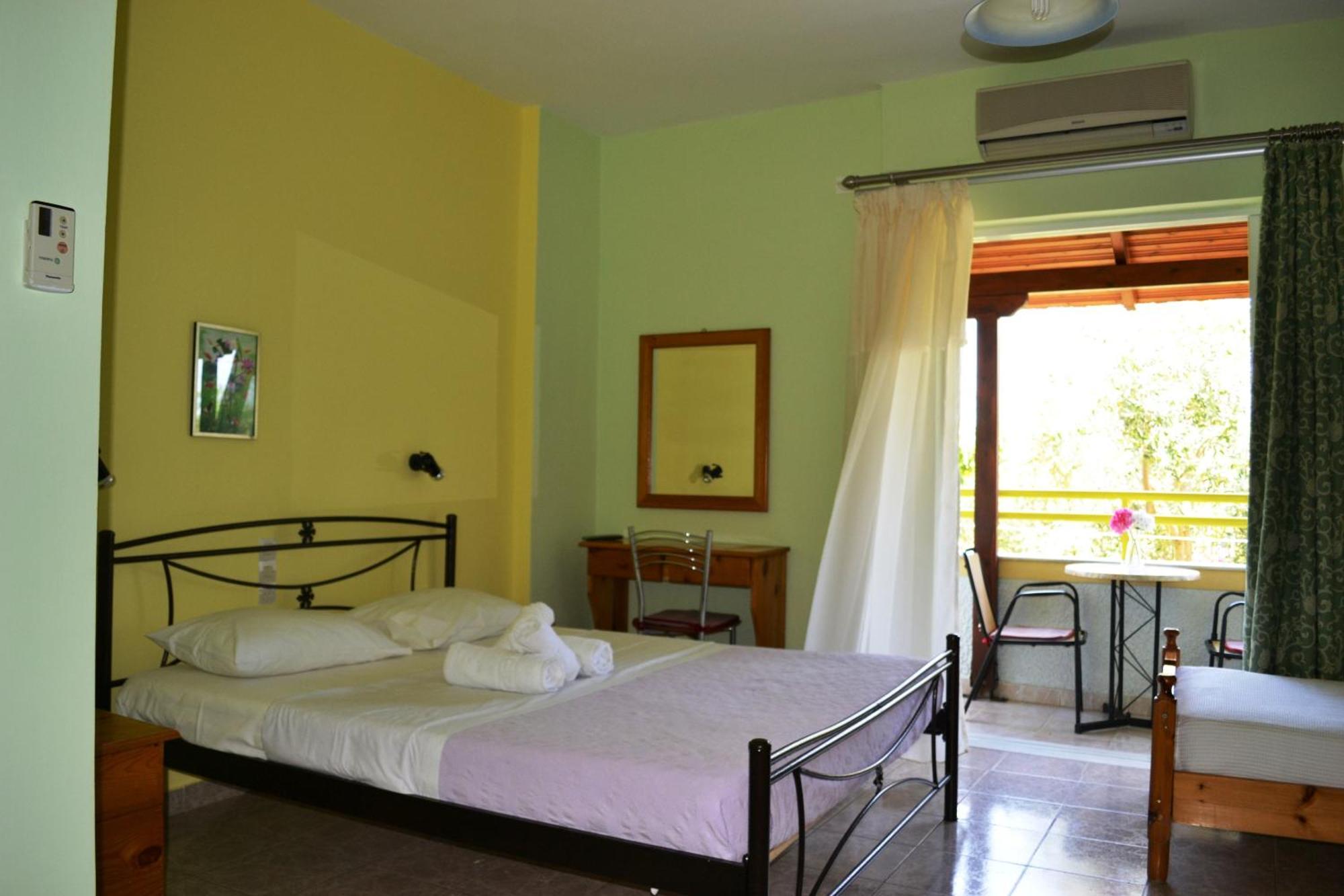 Elena Apartments Stoypa Stoupa Bilik gambar
