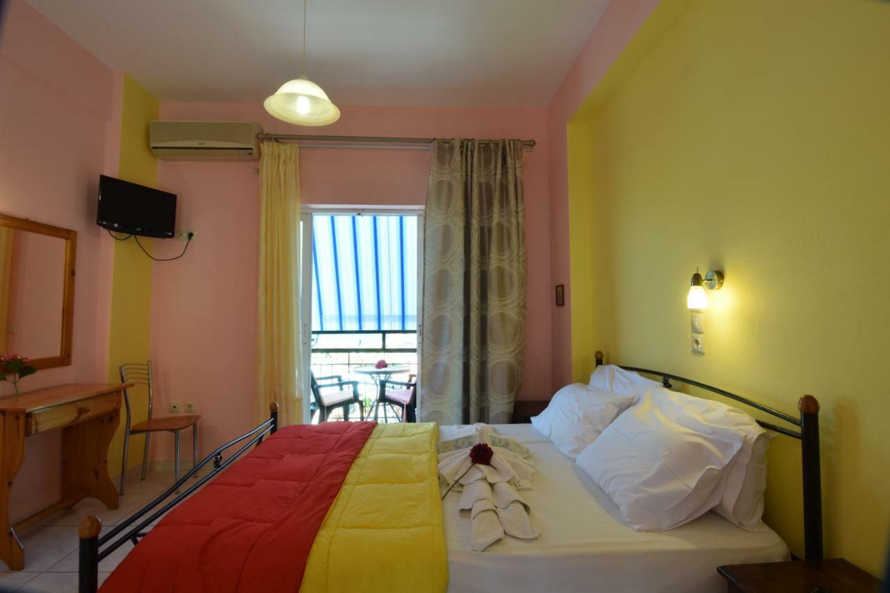 Elena Apartments Stoypa Stoupa Luaran gambar