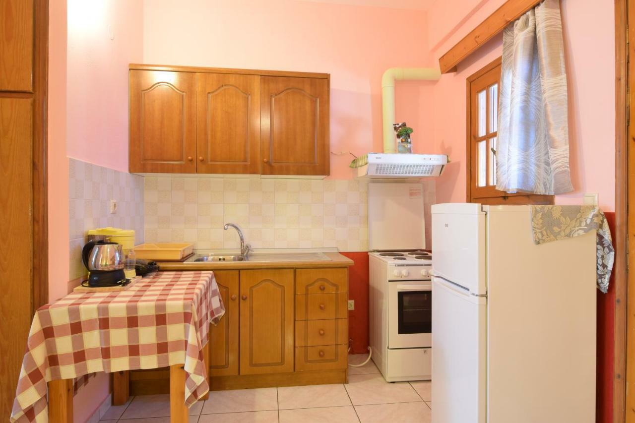 Elena Apartments Stoypa Stoupa Luaran gambar