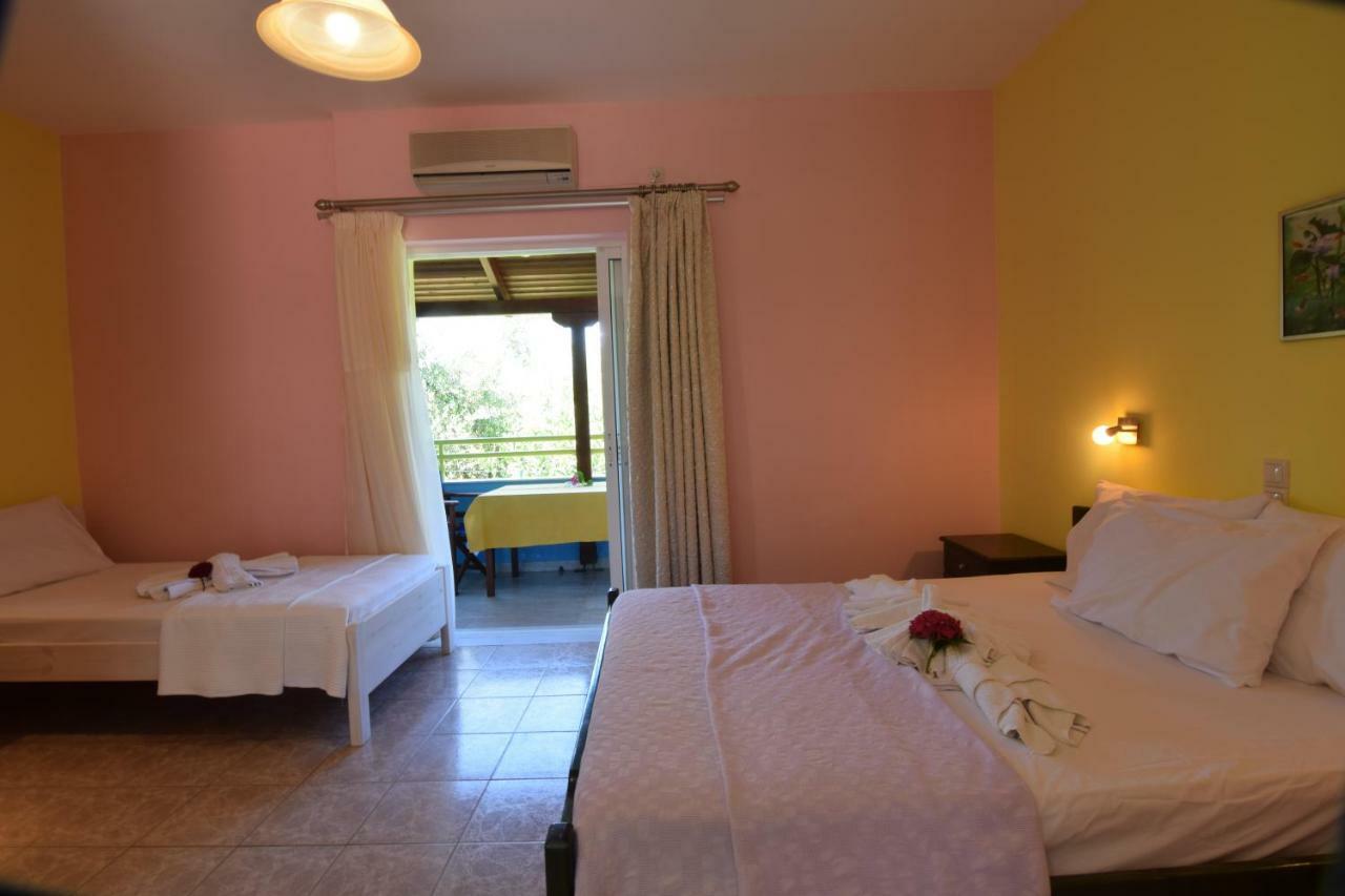 Elena Apartments Stoypa Stoupa Luaran gambar